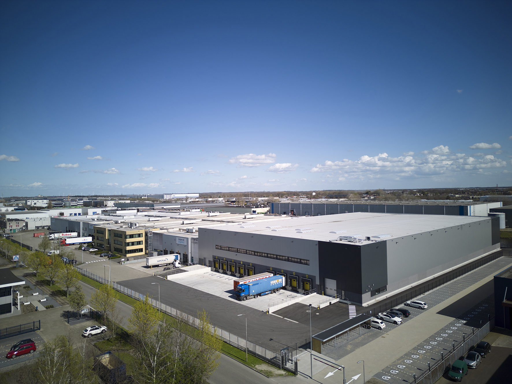 Modern logistics and supply chain